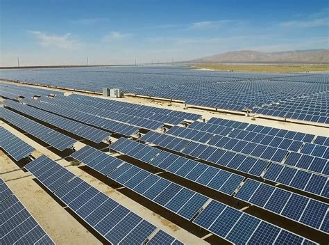 Energia Solar Ultrapassa Gigawatts E Mais De R Bilh Es Em