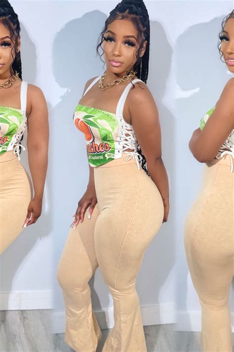 Acid Flares Nude ShopperBoard