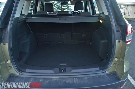 Ford Kuga Ambiente Ecoboost Cargo Space Performancedrive