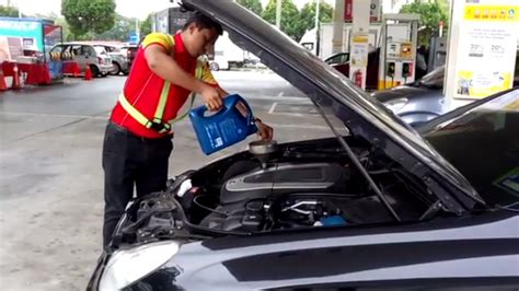 How To Do Under Bonnet Check And Engine Oil Top Up Youtube