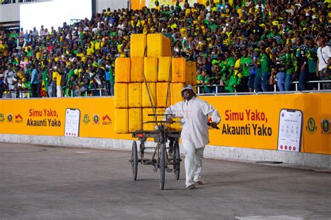 Picha Rayvanny Na Marioo Harmonize Walivyokiamsha Yanga Day Kwa