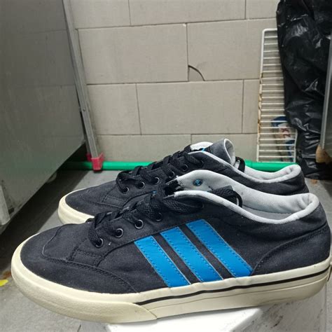 Adidas casual, Men's Fashion, Men's Footwear, Sneakers on Carousell