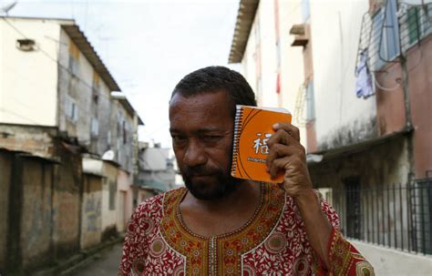 Poeta Pernambucano Mir Lan A Livro No Bairro Da Boa Vista Viver