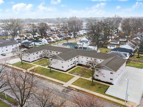 E Woodward Heights Blvd Apt E Hazel Park Mi Zillow