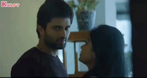 Kiss Lip Kiss Kiss Lip Kiss Vijay Devarakonda Discover Share Gifs