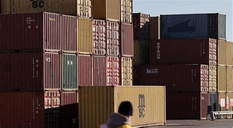 Turkiye S Exports Imports Rise In January Bazaar Times