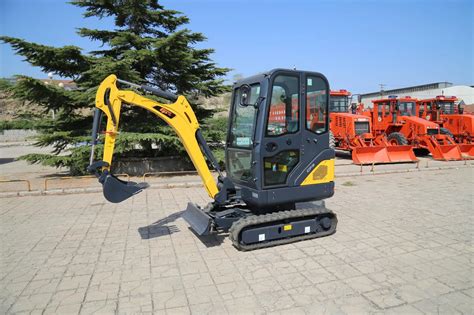 China Mini Loader Price 1.8 Ton Cheap Excavator For Sale - Buy Chinese ...