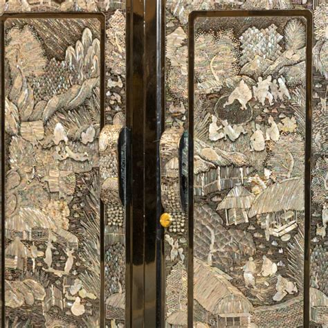 Korean Najeonchilgi Lacquer Cabinet With Inlaid Mother Of Pearl