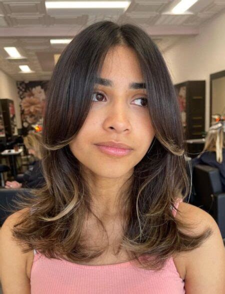 Get Gorgeous With These Trendy Haircuts For Medium Length Hair