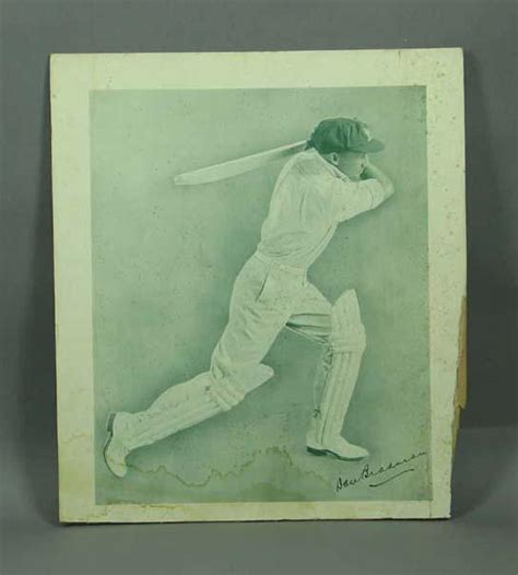 Print, depicts Don Bradman batting - Australian Sports Museum