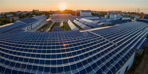 Vista A Rea De La Planta De Energ A Solar Con Paneles Fotovoltaicos