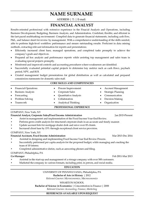 Professional Financial Analyst Resume Examples for free | ResumeGets