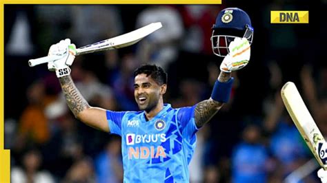 Ind Vs Nz Nd T I Suryakumar Yadav Wins Man Of The Match Award After