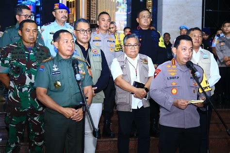 Kapolri Pastikan Pergantian Tahun Berjalan Aman