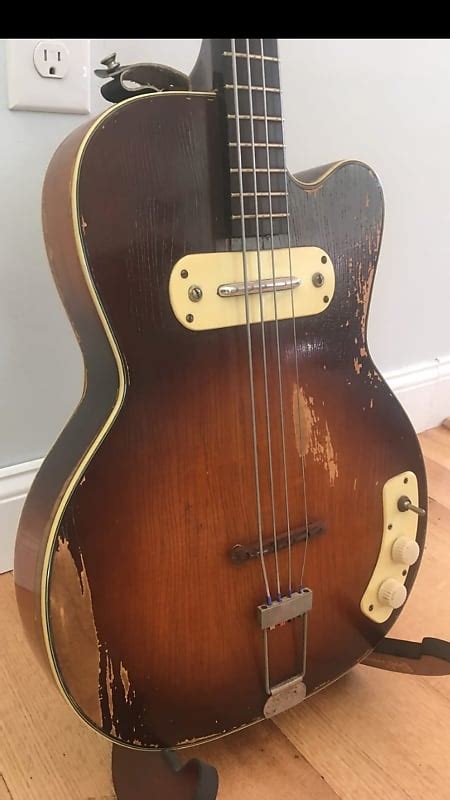 Kay K 162 1959 Howlin Wolf Bass Reverb