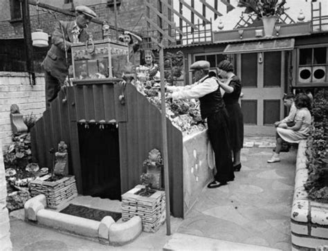 Effective And Popular Air Raid Shelter In Great Britain During WWII 18