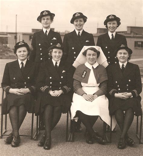 Wrens The Women Of The Royal Navy Discover Your Ancestors Simon