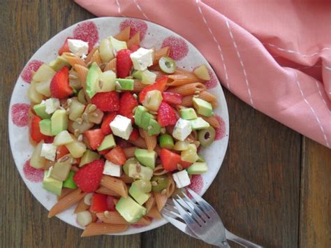 Ensalada De Pasta De Lentejas Rojas Rootsandcook