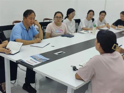 学校召开2023年度秋季学期师生座谈会 郑州轻工业学校