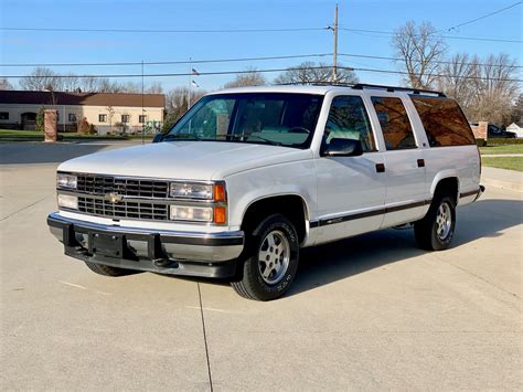 1993 Chevrolet Suburban Showdown Auto Sales Drive Your Dream