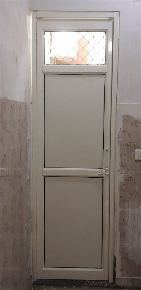 Polished White Base Aluminium Bathroom Hinged Door Design Pattern