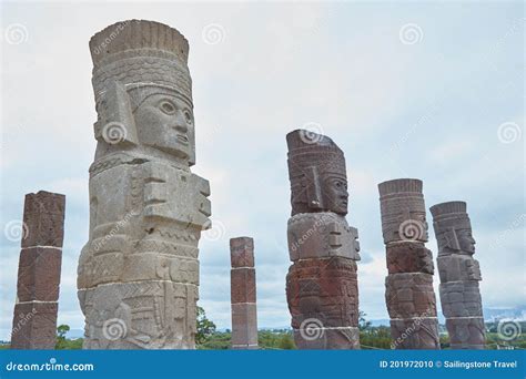 The Atlantean Statues Of The Toltecs At Tula Mexico Stock Photo