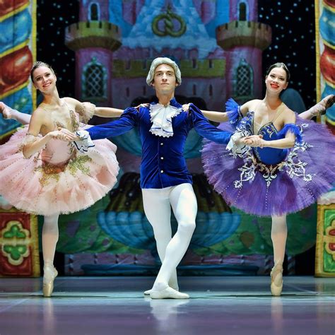 nutcracker news views reviews    nutcracker