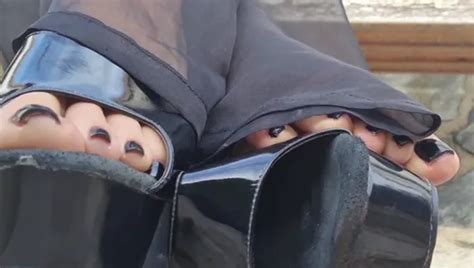 Mistress Barbara Feet 12 Nude Pics XHamster