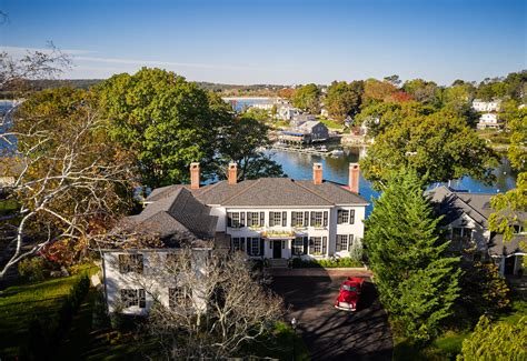Gloucester MA Waterfront Homes | Gloucester MA Real Estate