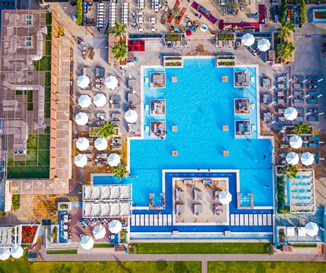 Aerial Photography of Swimming Pool · Free Stock Photo