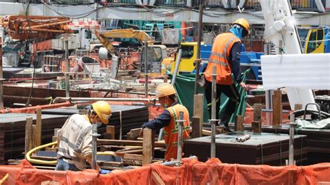 建造業連續三年凍薪 工會：開始走出寒冬 香港 香港文匯網