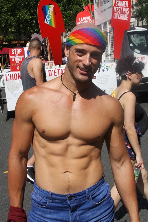 Beautiful Muscle Hunk ~ Paris Pride 2019 Safe Photo … Flickr