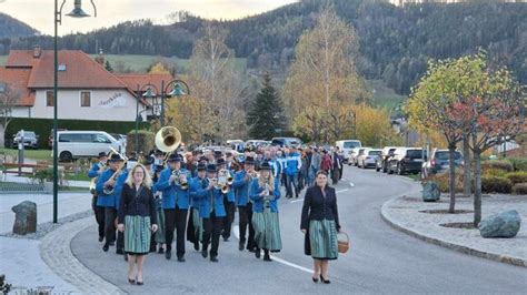 Jubiläum In Maria Schutz Zum 33 Jährigen Jubiläum Wurde Der