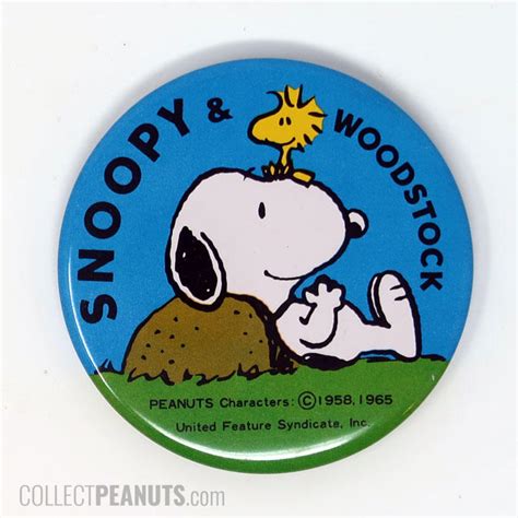 Peanuts And Snoopy Pinback Buttons