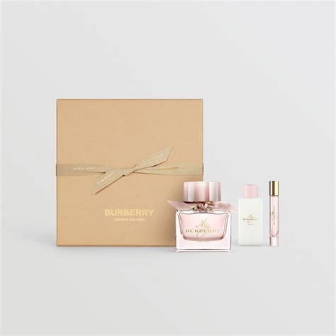 My Burberry Blush Eau de Parfum Gift Set in Honey - Women | Burberry® Official