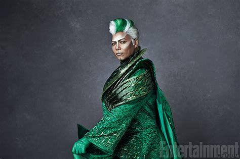 First Look At Uzo Aduba Queen Latifah Neyo Mary J Blige Common And More In Nbc’s ‘the Wiz