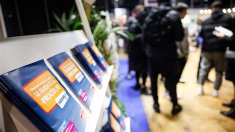 Des conseils pour les jeunes et leurs parents au salon du lycéen et de