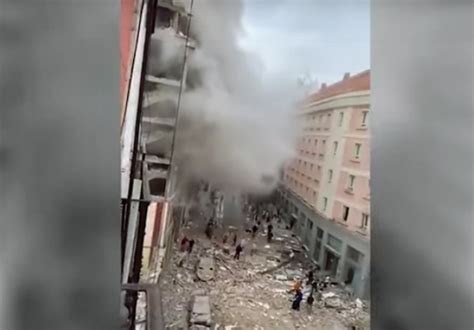 Explosión En Un Edificio Del Centro De Madrid — Opi Santa Cruz