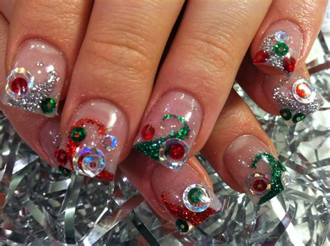 Nail Art: CHRISTMAS NAILS 2011