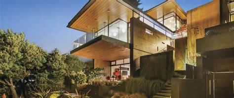 3 Luxury San Francisco Homes for Sale by Top Bay Area Designers