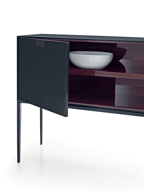 Alcor Madia Con Ante A Battente By Maxalto Design Antonio Citterio