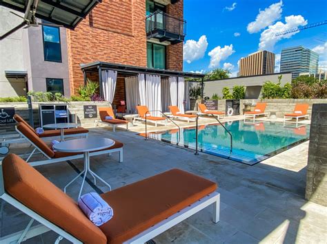 Austin.com Best Austin Hotel Pools Locals Can Dive Into Without A Room