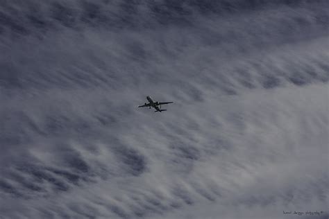 Volando Por Zornotza Entre Turbulencias Y Nubes Que Dibuja Eitb