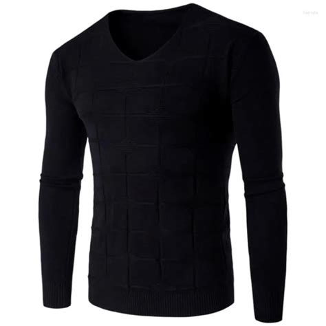 Mens Designer V Neck V Neck Sweater Men In Solid Colors For Fallwinter 2022 Plus Sizes