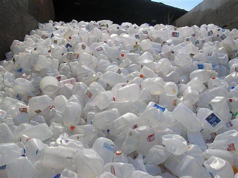 Hdpe Milk Bottles Hdpe Regrind Hdpe Granules Plastic Scrap