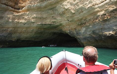 1H45 Benagil Caves Boat Tour From Portimão experitour