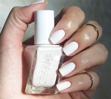 Essie Gel Couture-Review + Swatches - THIRTEEN THOUGHTS