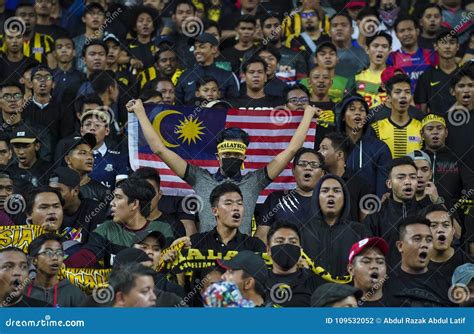 Malaysia Football Fans with Flag Editorial Photography - Image of lions ...