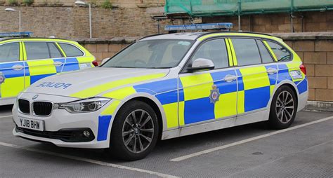 Yj18 Bhw West Yorkshire Police Bmw 330d Estate Traffic Car Flickr