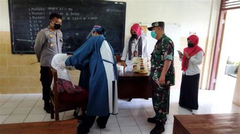 Cek Kesehatan Siswa Dan Guru Pemkab Klaten Lakukan Tes Swab Antigen